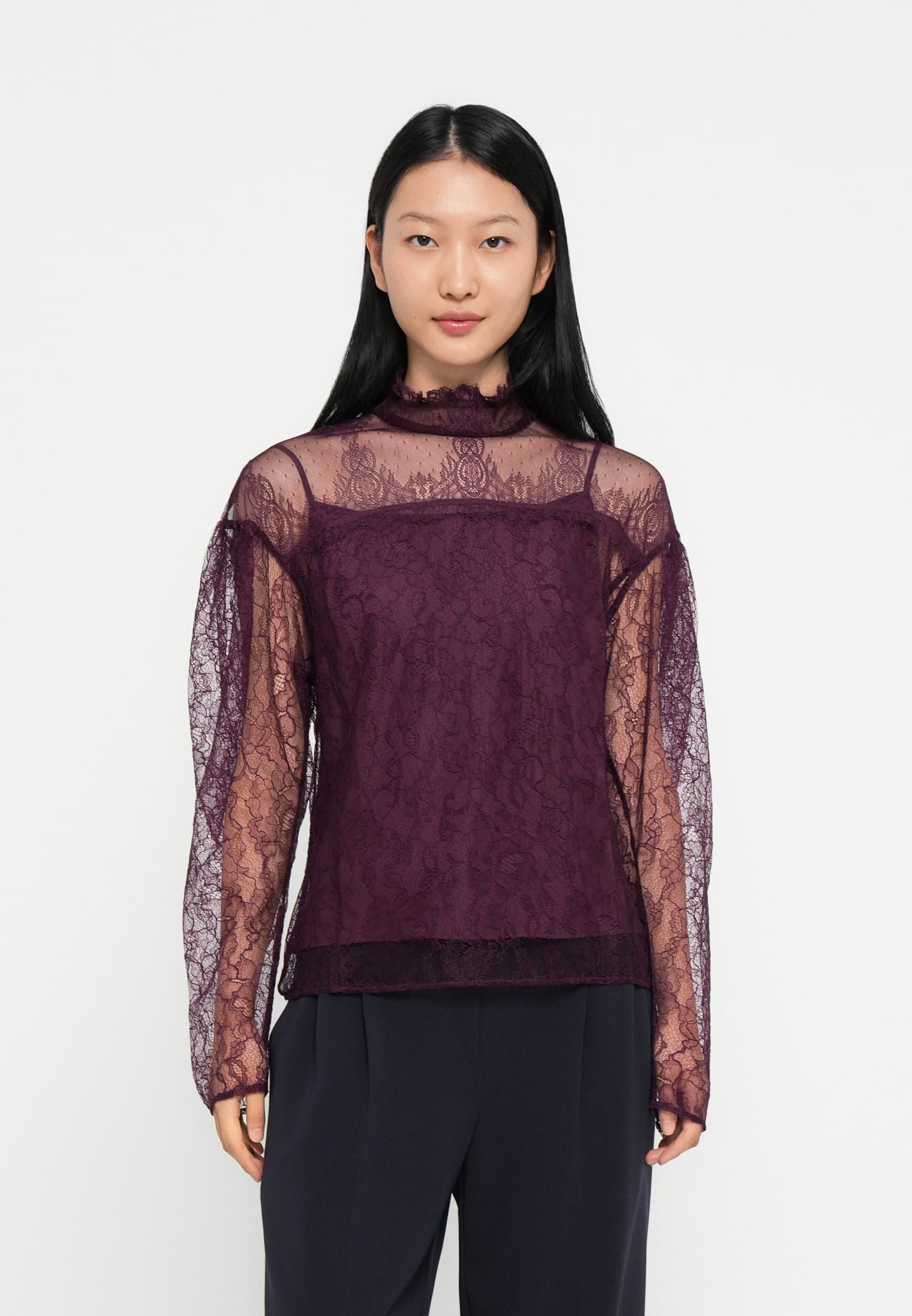 WOVEN BLOUSE
