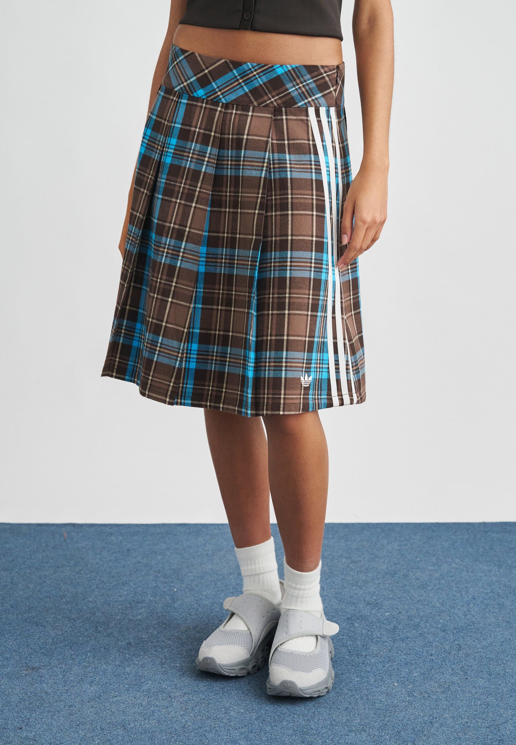 CHECK SKIRT